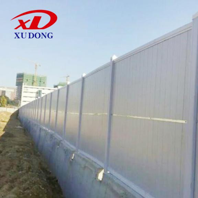 施工現(xiàn)場(chǎng)為何用旭東PVC圍擋？質(zhì)量和安全是決勝的關(guān)鍵！